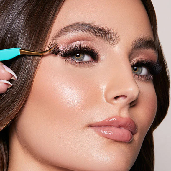 DIY Lashes - zelf je eigen wimperextensions plaatsen