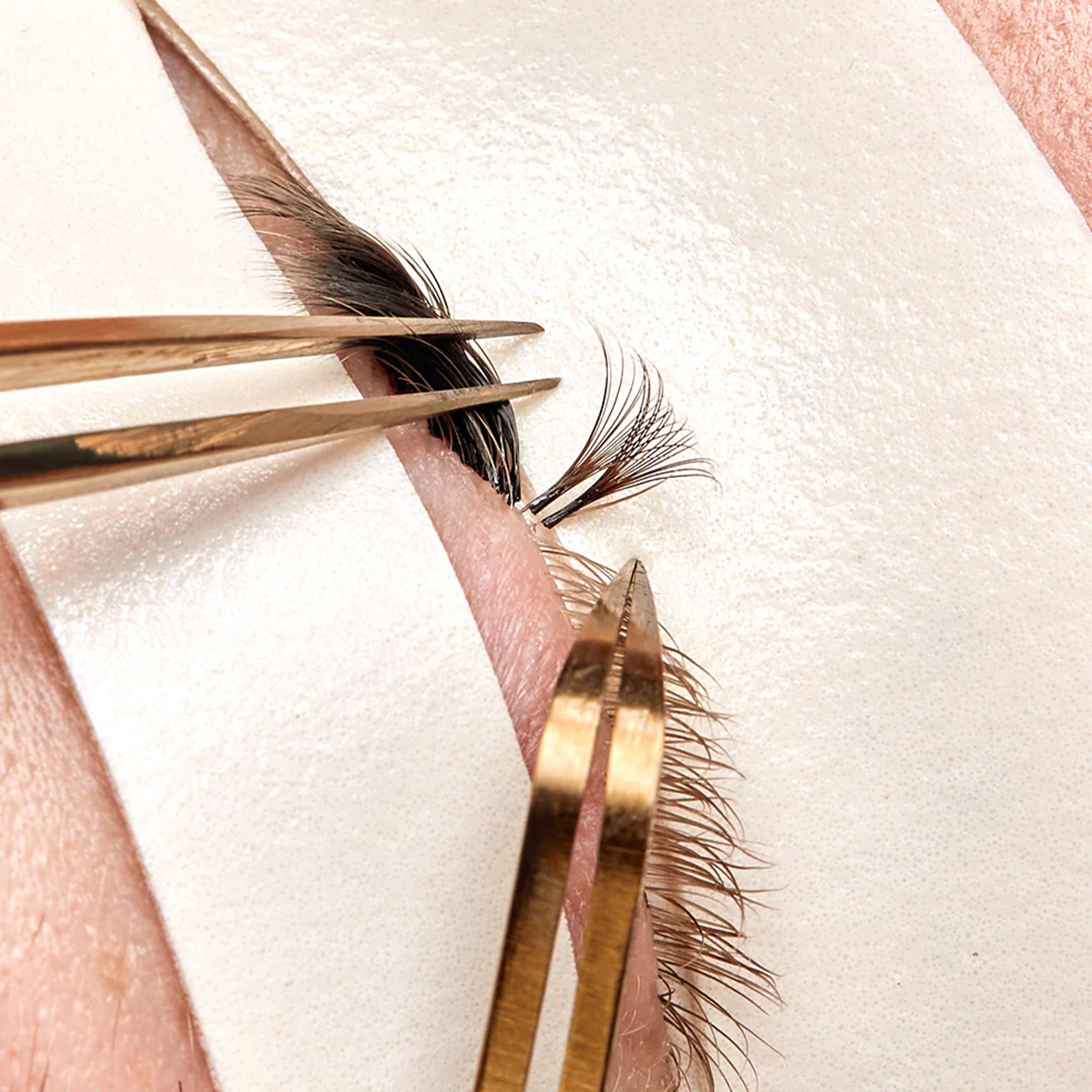 mokkaBruine wimperextensions